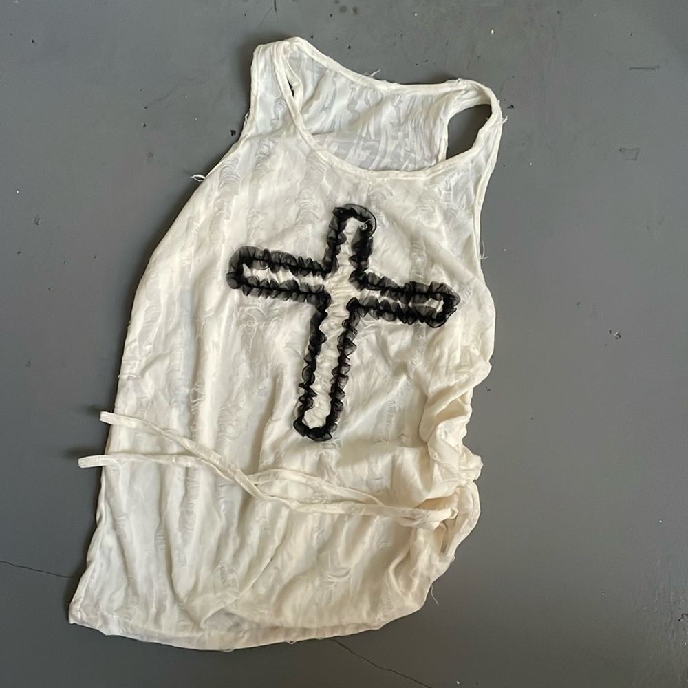 CROSS TANK 🪐